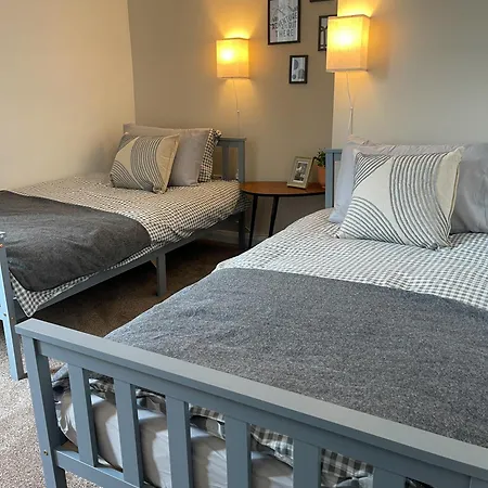 The Apartment, Sleeps 4, Town Centre Brampton (Cumbria)