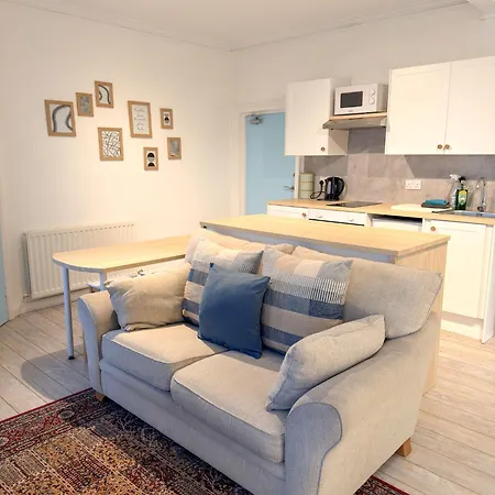 The Retreat - 2 Bed Flat, Sleeps 4 - Town Centre, Hadrians Apartamento *