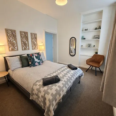 The Retreat - 2 Bed Flat, Sleeps 4 - Town Centre, Hadrians Brampton (Cumbria)