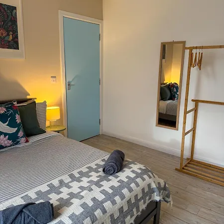 The Retreat - 2 Bed Flat, Sleeps 4 - Town Centre, Hadrians Apartament